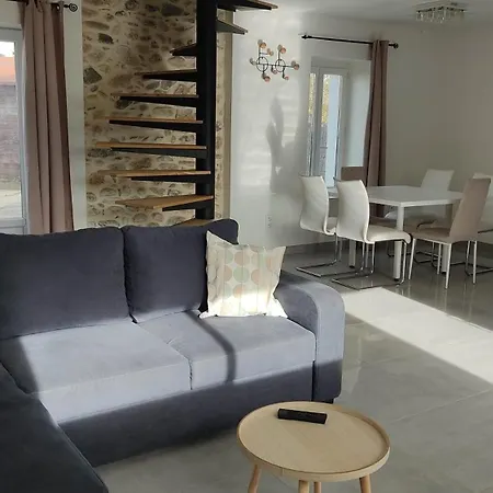 Maison Bord De Riviere *